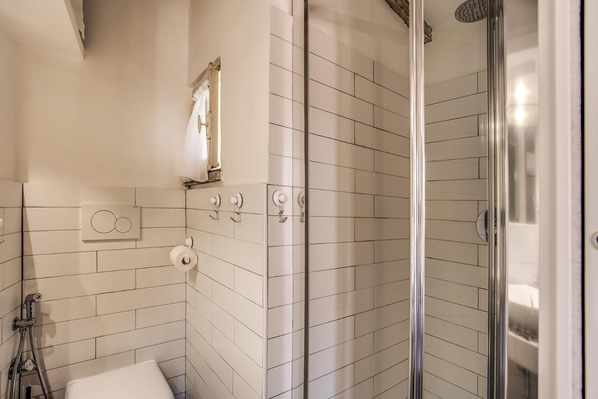 Ferienwohnung Attic With Terrace By Trevi Fountain Rom Exterior foto